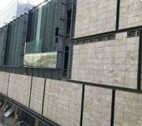 “色差”已是深圳大型建筑标配，“石材色差”