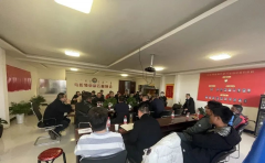 乌拉特中旗约谈4家石材矿山企业后，对采矿区及