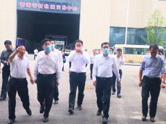 贵州省副省长谭炯带队调研组一行到中国