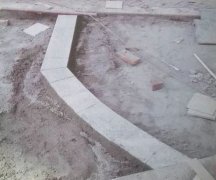 图解 | 弧形园路的放线及收边技巧