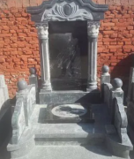 杏耀注册浅谈墓碑石材加工工艺