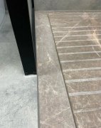 淋浴房大理石施工步骤